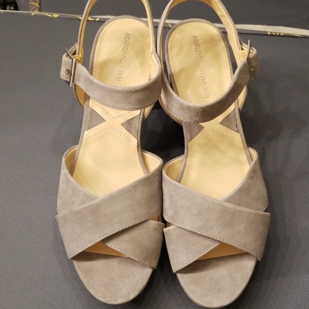Adienne Vittadini Granite Sandals.